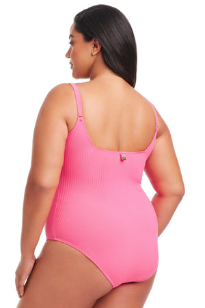 Plus Size Walk The Line Square Neck One Piece Swimsuit - Bleu Rod Beattie